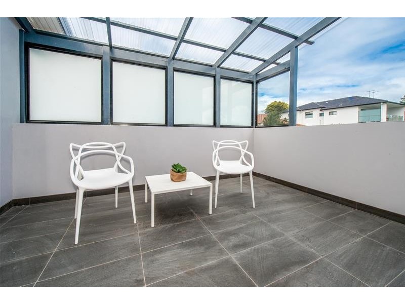 5A Dampier Street, Chifley NSW 2036