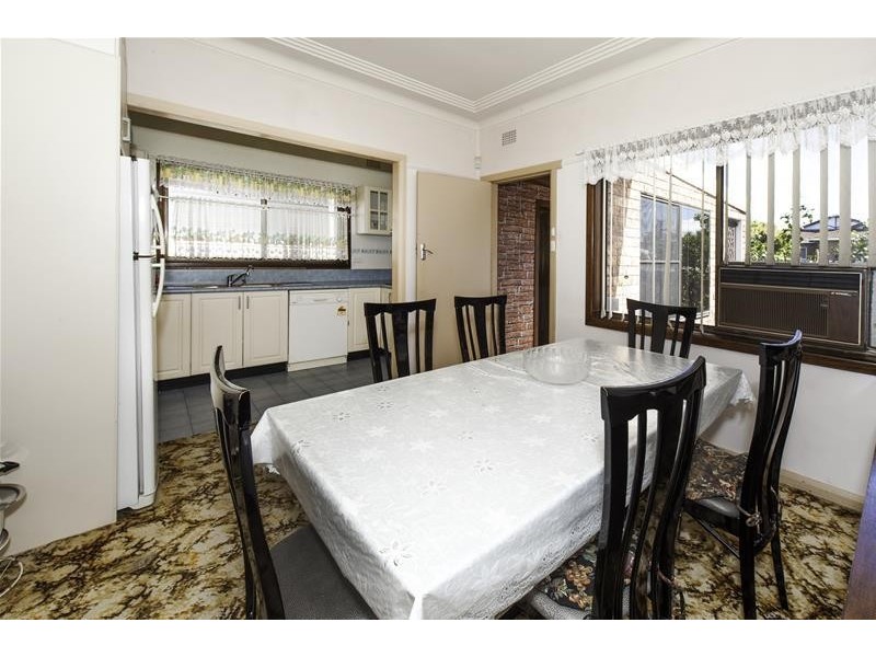 26 Mitchell Street, Chifley NSW 2036