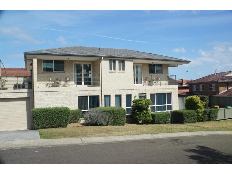 8A Davidson Crescent, Maroubra NSW 2035