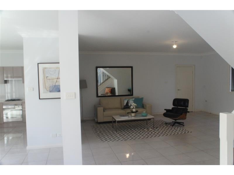 8A Davidson Crescent, Maroubra NSW 2035