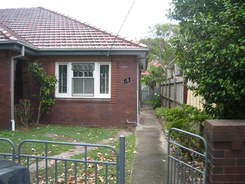 18 Ian Street, Maroubra NSW 2035