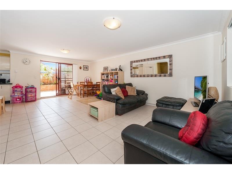 2/69 New Orleans Crescent, Maroubra NSW 2035