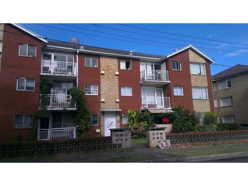 11/6 Barber Avenue, Eastlakes NSW 2018