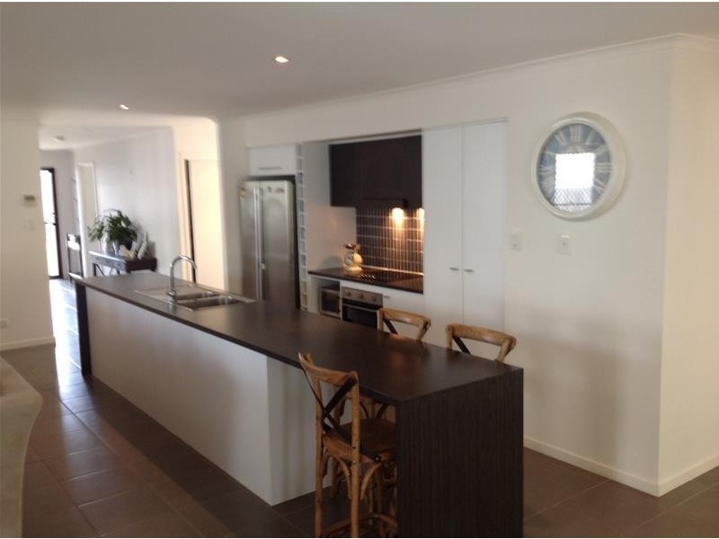 34 High Park Crescent, Little Mountain QLD 4551