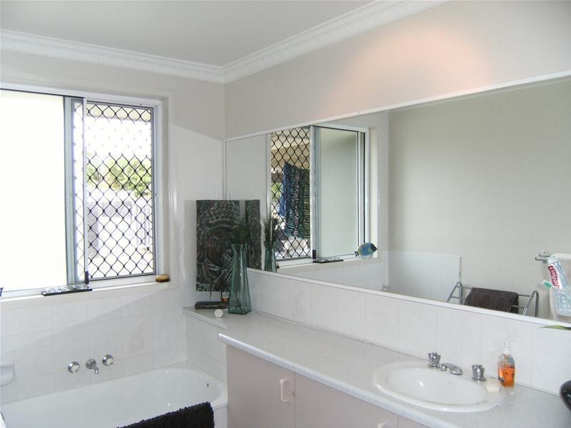 10 Cyclamen Court, Currimundi QLD 4551