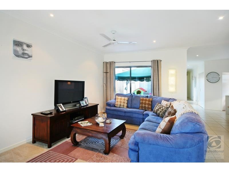 12 Leeside Street, Little Mountain QLD 4551