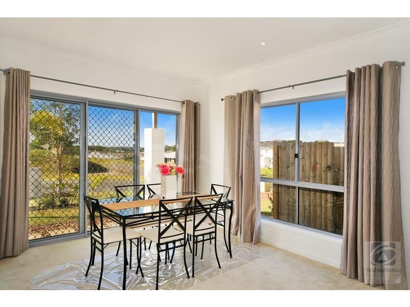 12 Leeside Street, Little Mountain QLD 4551