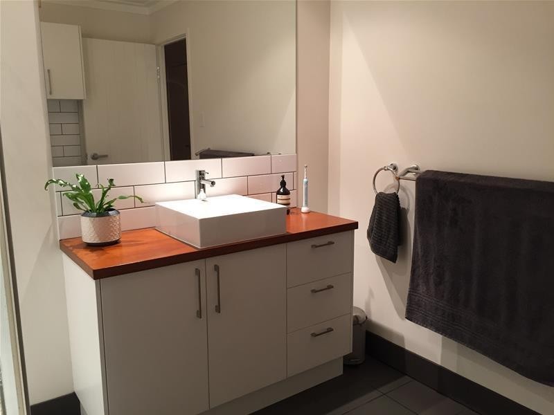 19 Moreton Bay Drive, Caloundra West QLD 4551