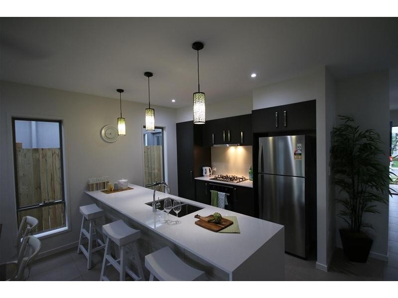 27 Aqua Circuit, Caloundra West QLD 4551