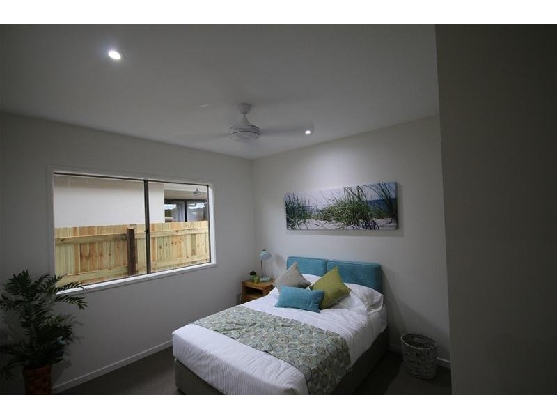 27 Aqua Circuit, Caloundra West QLD 4551