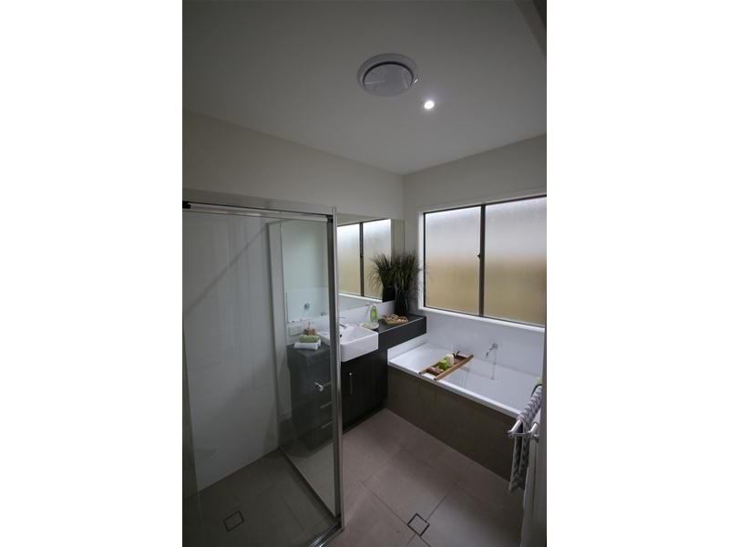 27 Aqua Circuit, Caloundra West QLD 4551