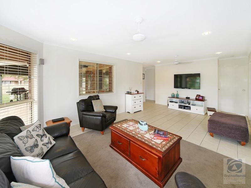 31 Homestead Drive, Little Mountain QLD 4551