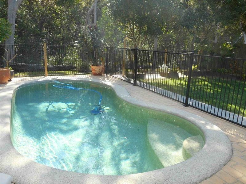 4 Pinehurst Street, Currimundi QLD 4551