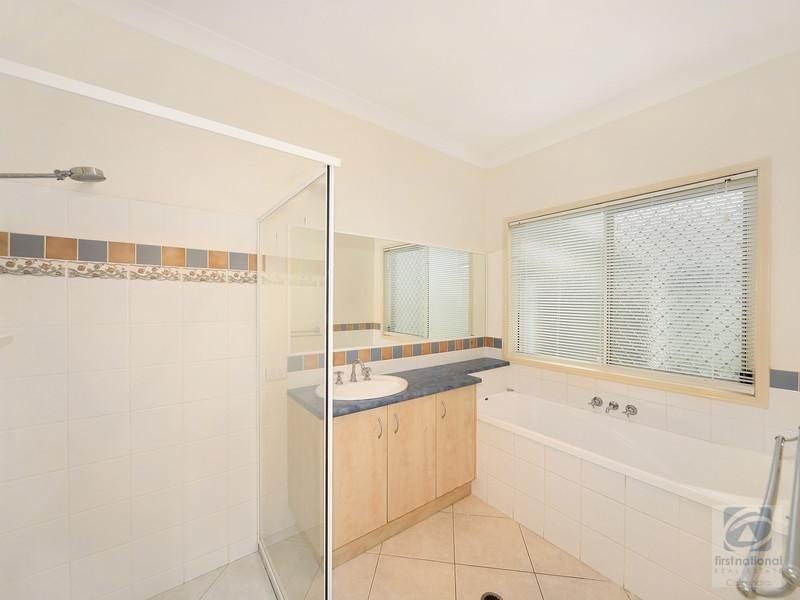 2 Traill Crescent, Currimundi QLD 4551