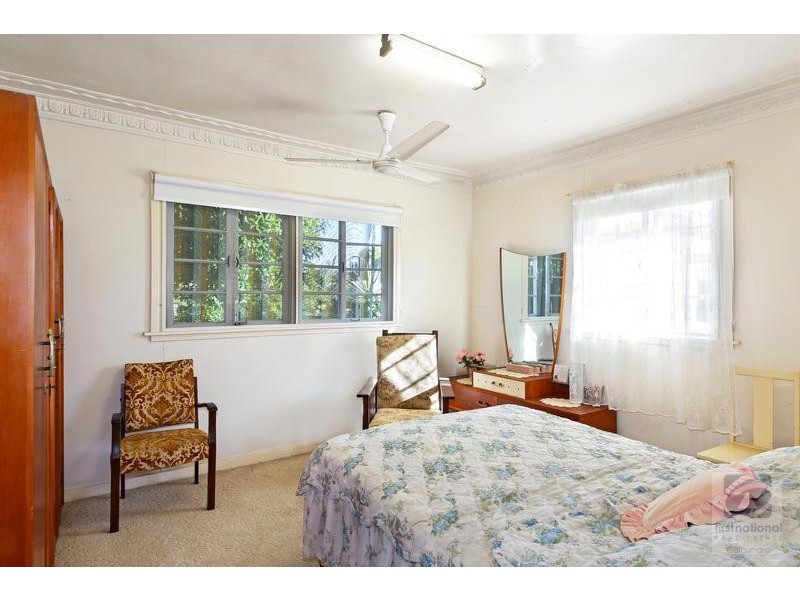 51 Coronation Avenue, Golden Beach QLD 4551