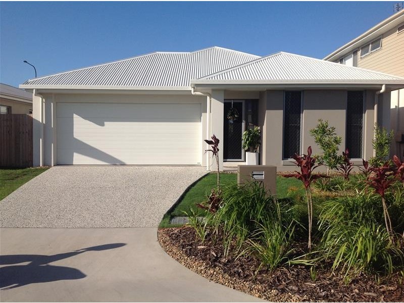 27 Promontory Street, Birtinya QLD 4575