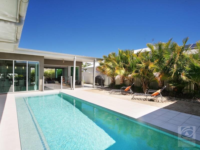 37 Westholme Circuit, Pelican Waters QLD 4551