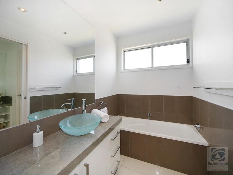 37 Westholme Circuit, Pelican Waters QLD 4551