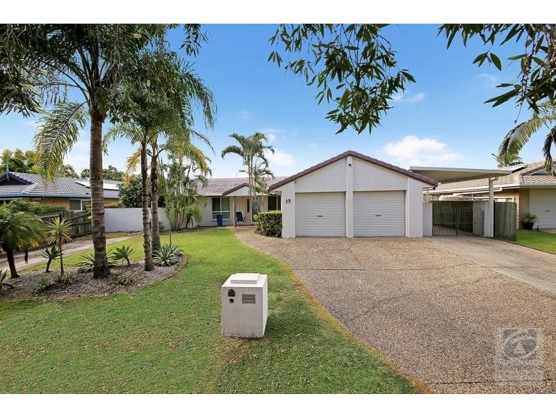17 Lakeside Crescent, Currimundi QLD 4551