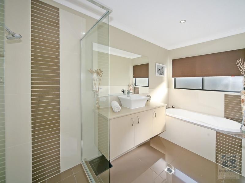 16 The Parkway, Aroona QLD 4551