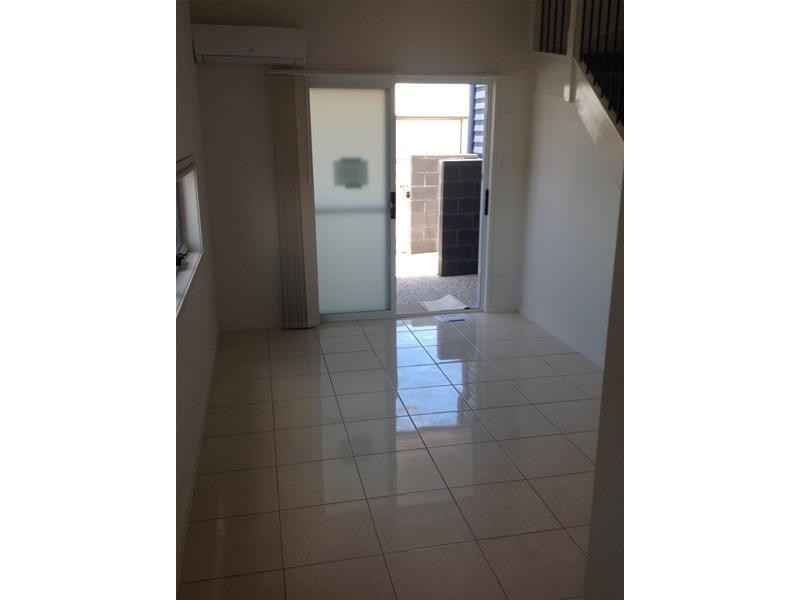 18  Amber Street, Caloundra West QLD 4551