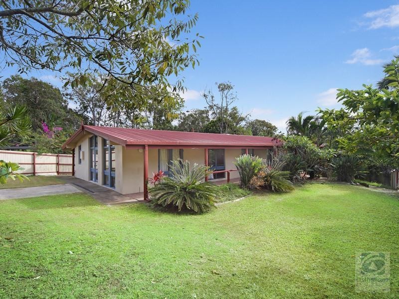 1 Fairlie Crescent, Moffat Beach QLD 4551