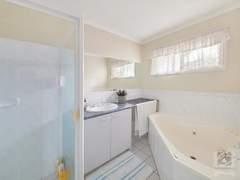 11 Village Way, Little Mountain QLD 4551