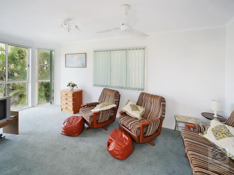 20 Cook Street, Golden Beach QLD 4551