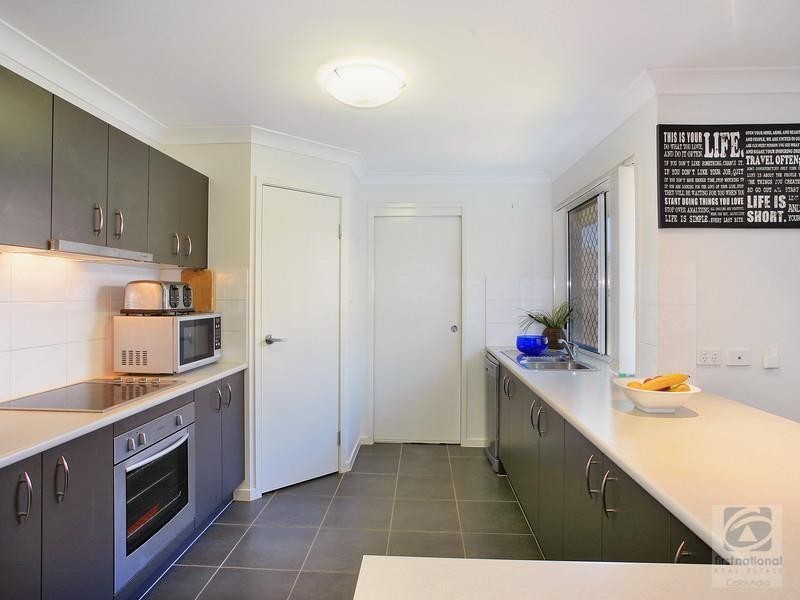 7 Sunrise Terrace, Little Mountain QLD 4551