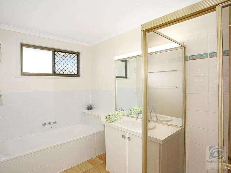 24 Anning Avenue, Golden Beach QLD 4551