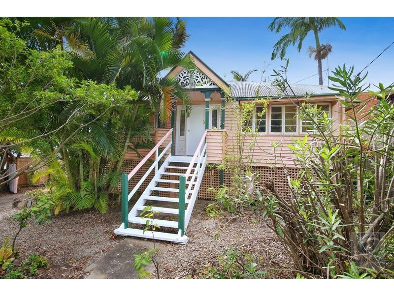 41 Albert Street, Kings Beach QLD 4551