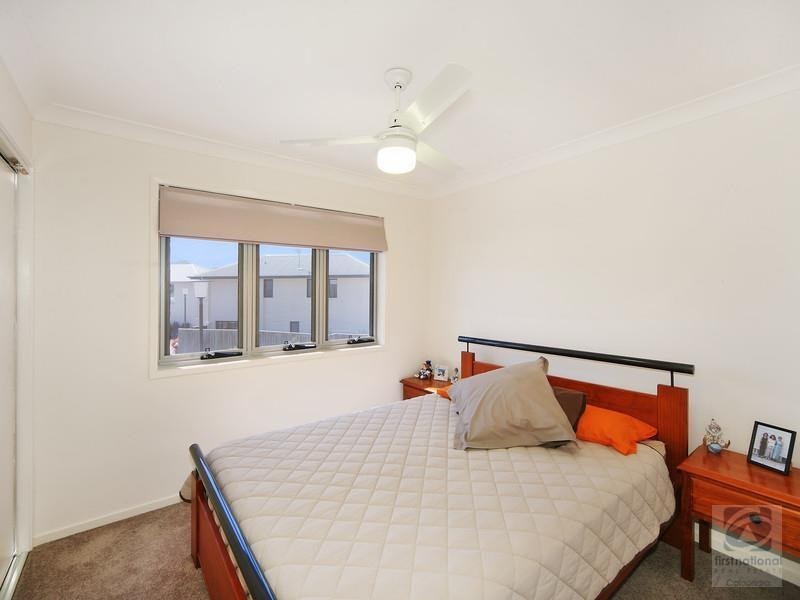 4/4 Lindesay Street, Caloundra West QLD 4551