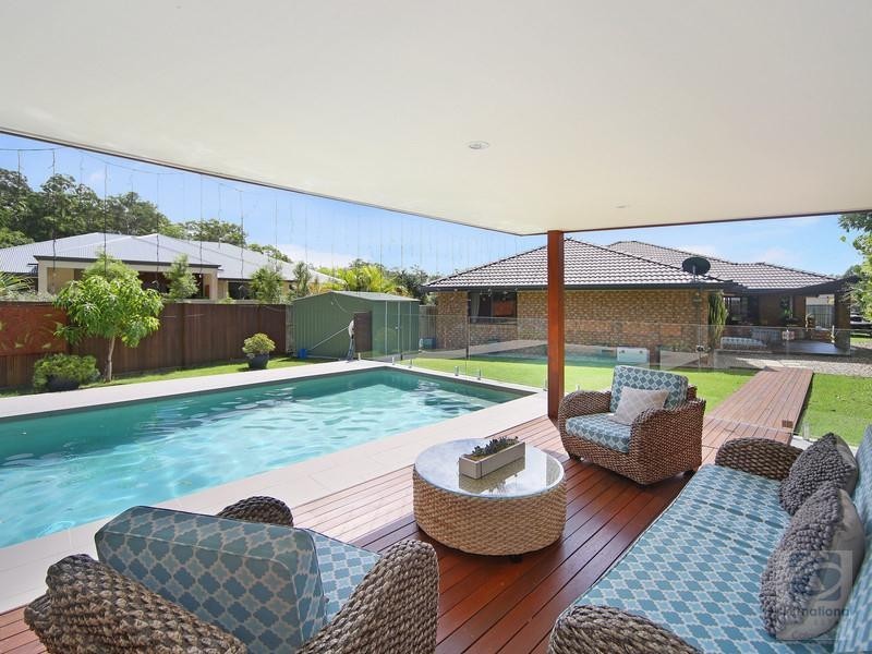 17 Tenkate Drive, Little Mountain QLD 4551