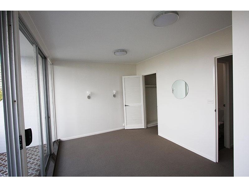 8/12 Queen Street, Kings Beach QLD 4551