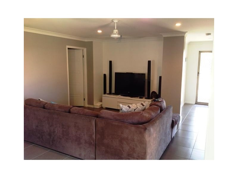 28 Daintree Blvd, Little Mountain QLD 4551