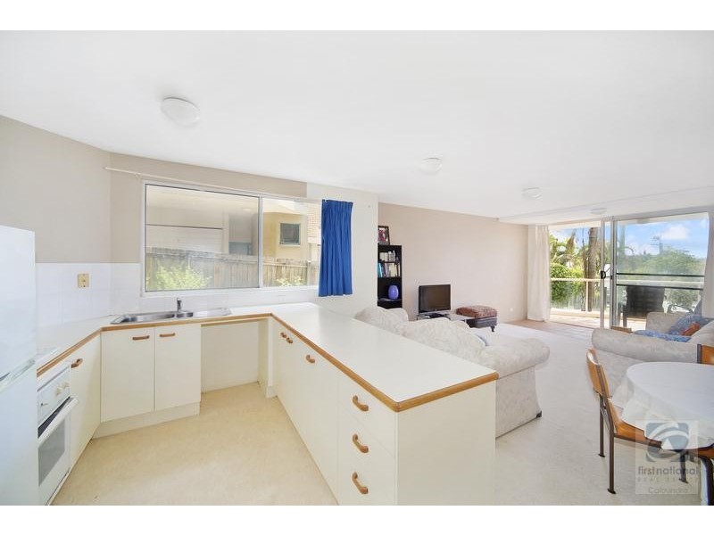 2/14 Mahia Terrace, Kings Beach QLD 4551