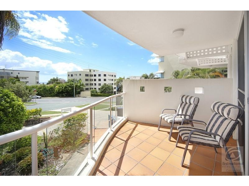 2/14 Mahia Terrace, Kings Beach QLD 4551