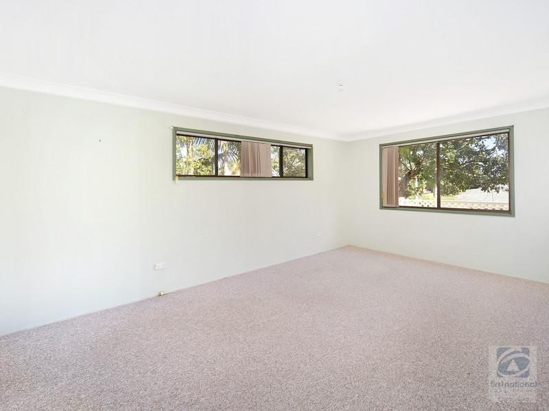 11 Arthur Street, Kings Beach QLD 4551