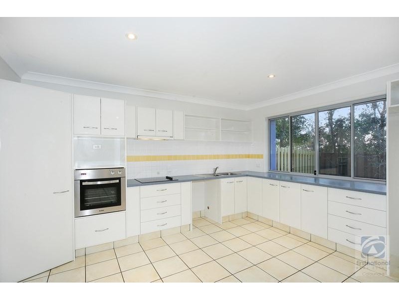 3/3 Bott Street, Dicky Beach QLD 4551