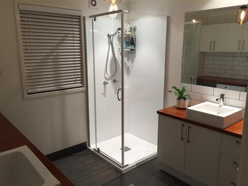 19 Moreton Bay Drive, Caloundra West QLD 4551