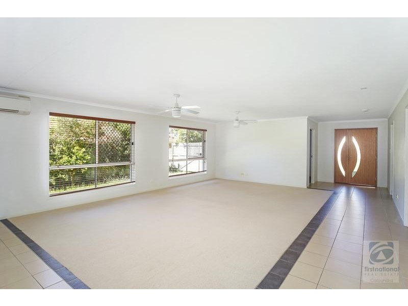 16 Eastern Rise, Little Mountain QLD 4551