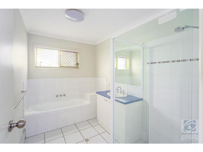 16 Eastern Rise, Little Mountain QLD 4551