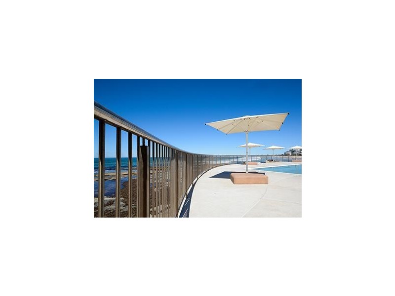 2 Mon Terre Drive, Little Mountain QLD 4551