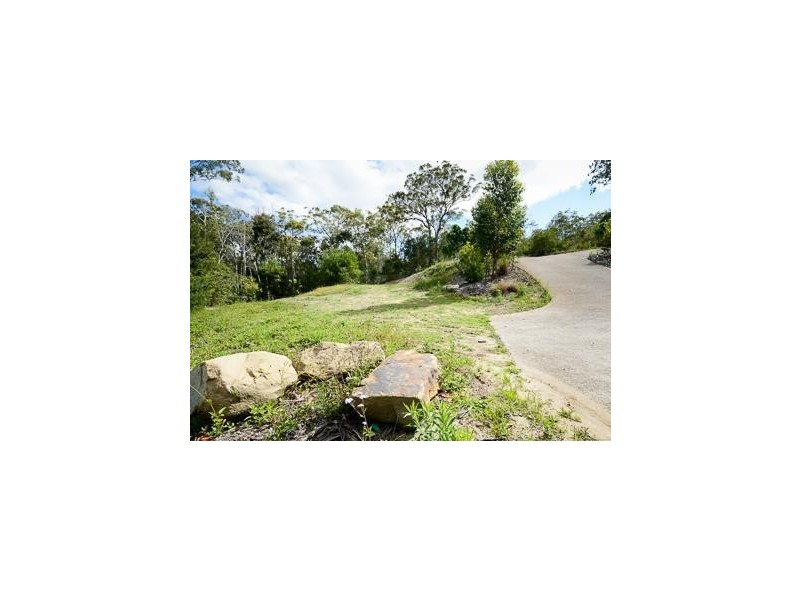 2 Mon Terre Drive, Little Mountain QLD 4551