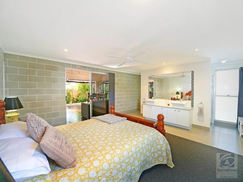 18 Citrus Grove, Little Mountain QLD 4551