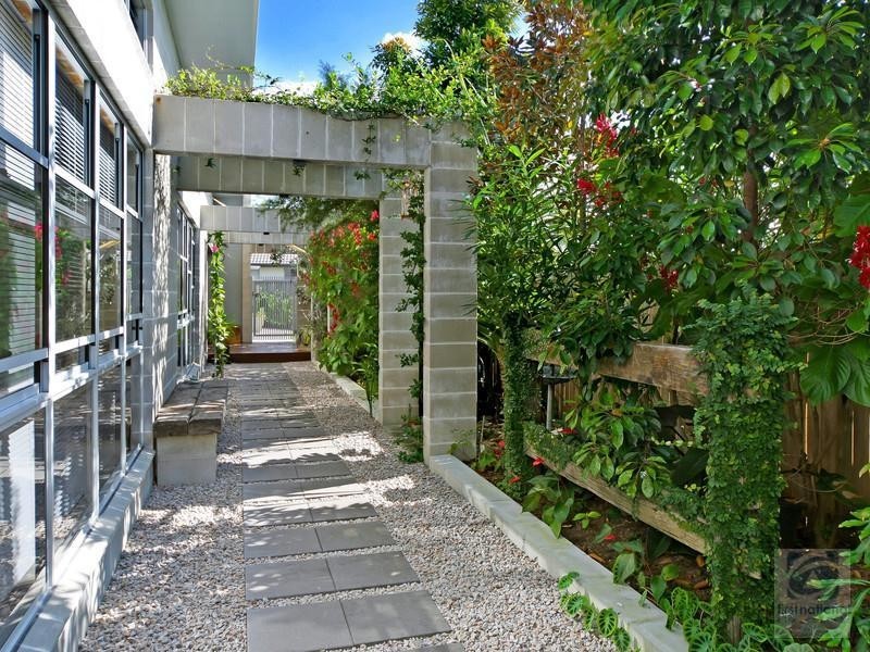 18 Citrus Grove, Little Mountain QLD 4551