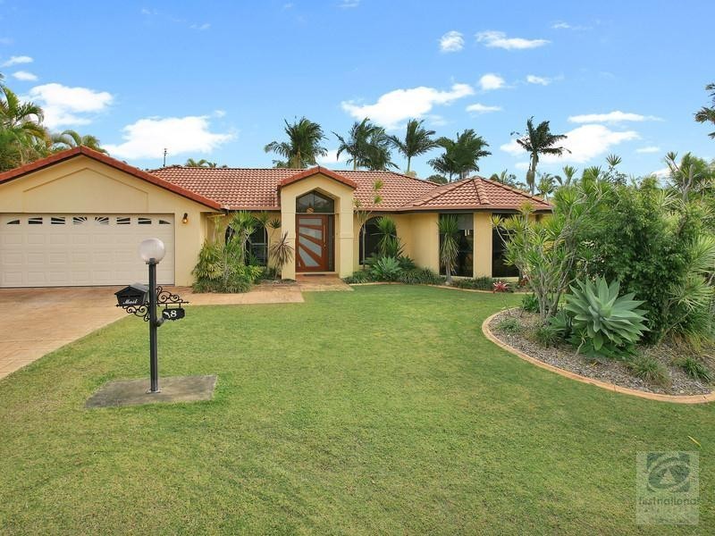 8 Berkley Place, Little Mountain QLD 4551