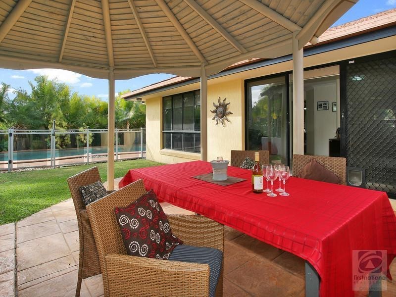 8 Berkley Place, Little Mountain QLD 4551