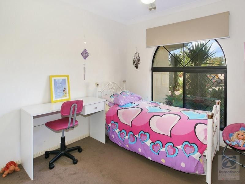 8 Berkley Place, Little Mountain QLD 4551