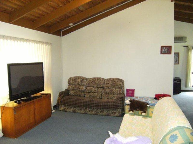 9 Mooya Street, Battery Hill QLD 4551